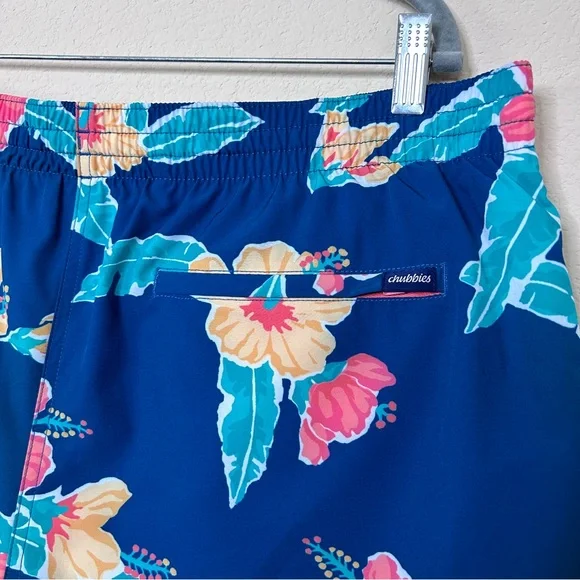 Chubbies The Floral Reefs Classic Swim Trunk - Men's - Picture 10 of 15
